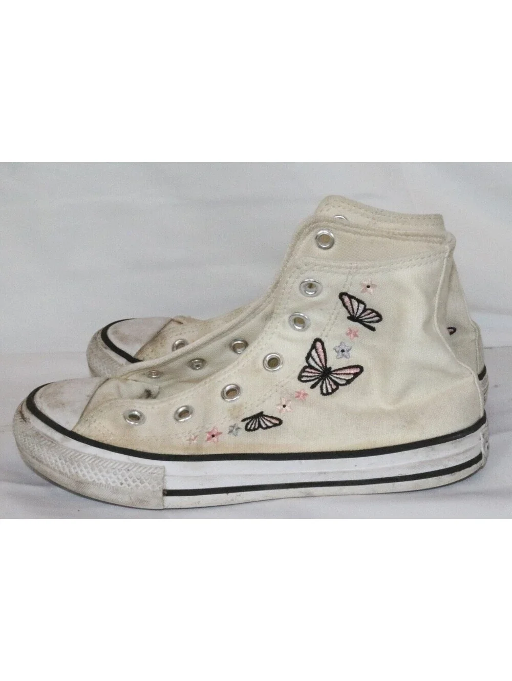 Converse product pair